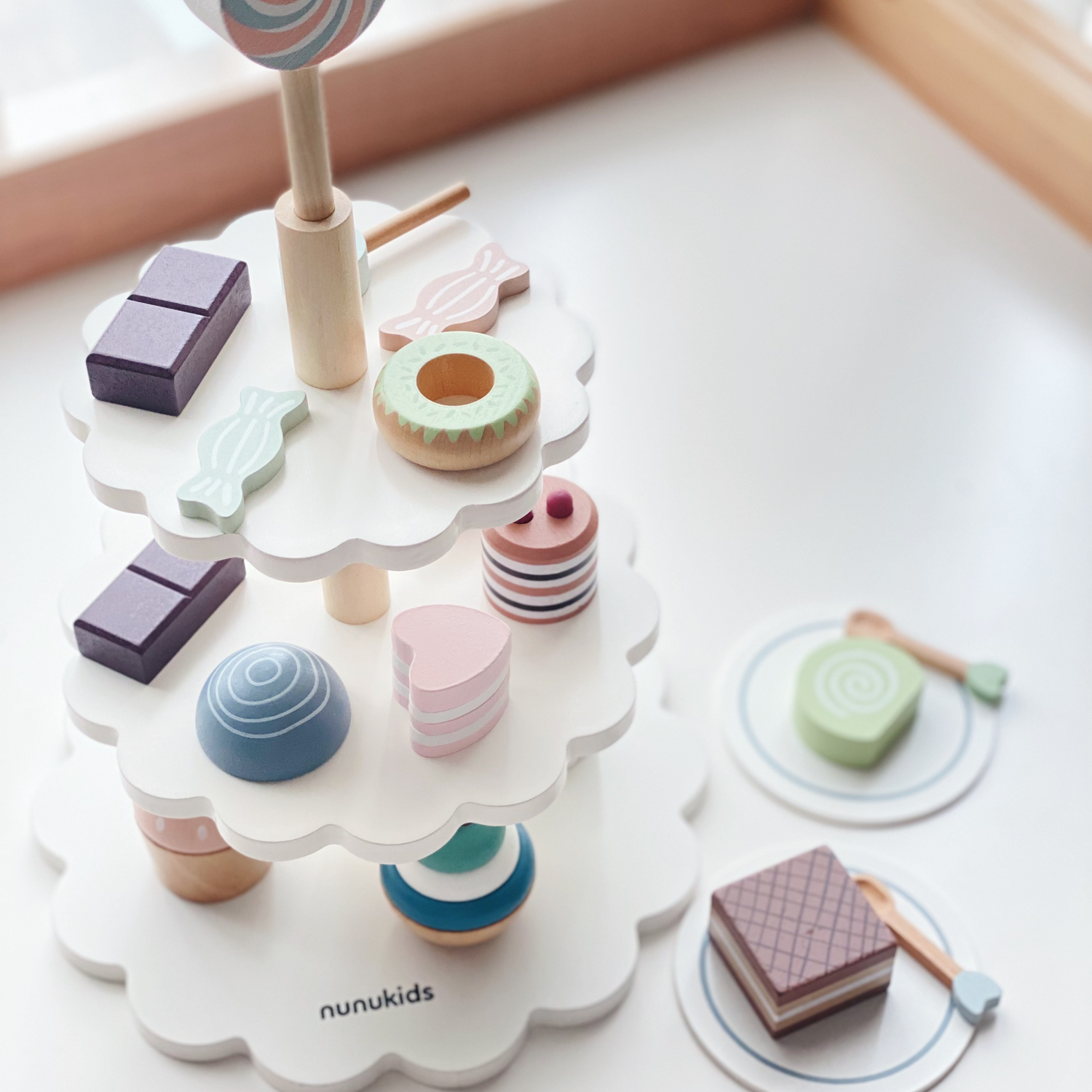Kids Wooden Pretend Play Cakes Afternoon Tea Set - 27 Pcs – Dolly & Belly